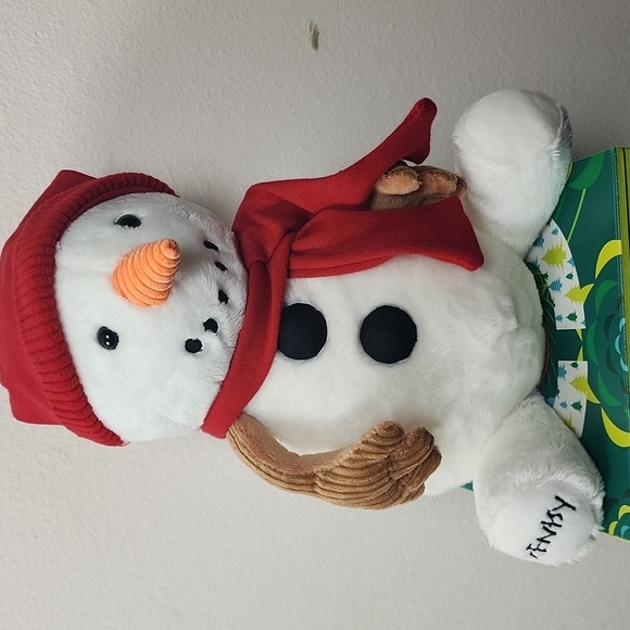 NIB, Scentsy Buddy Authentic Kids. Sammy the Snowman. - Picture 5 of 16